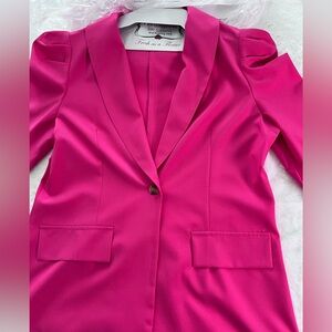 New Women's Pink Blazer without tags